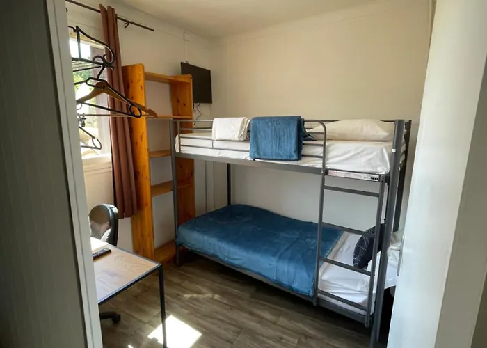 Clair Logis Hotel 2*